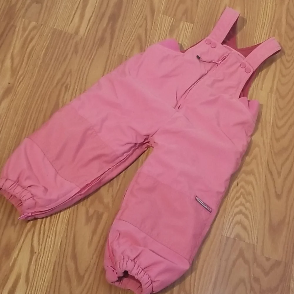 The children place snow suit 24mo‎